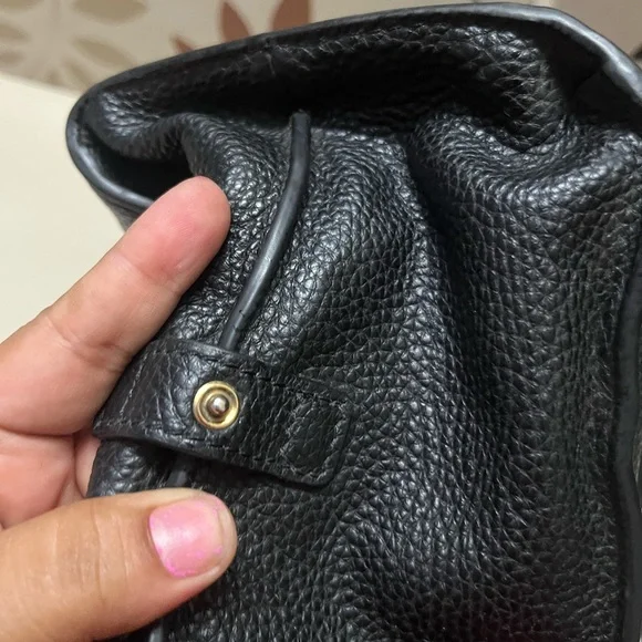 Authentic Tods tote 👜 with expandable storage soft pebbled leather durable - Picture 12 of 13